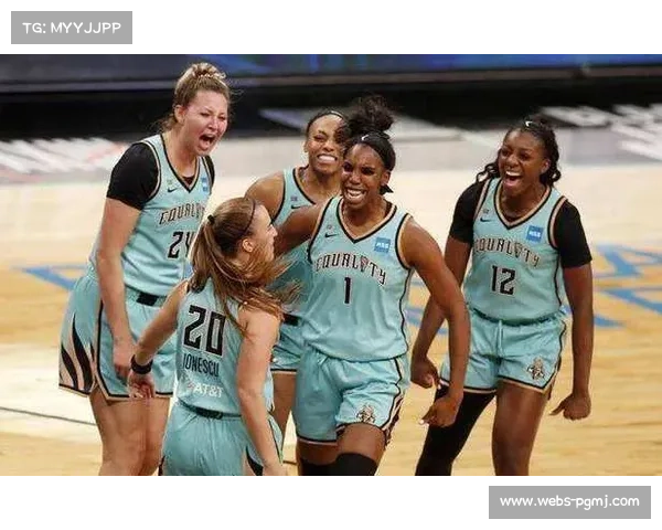 金州女武神防守体系崛起 娜塔莎·中濑战术创新引领WNBA新潮流 金州女武神防守体系崛起 娜塔莎·中濑战术创新引领WNBA新潮流