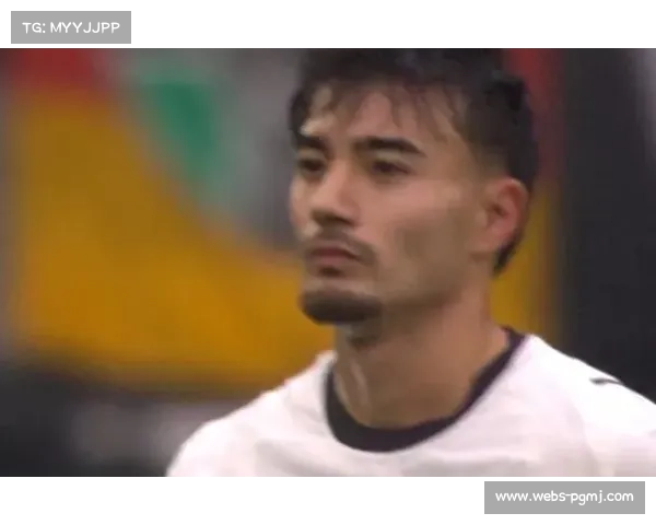 卡斯特罗首红惊现德甲,迪亚斯差点遭废,孔帕尼怒斥,门兴创最快红牌纪录 卡斯特罗首红惊现德甲,迪亚斯差点遭废,孔帕尼怒斥,门兴创最快红牌纪录