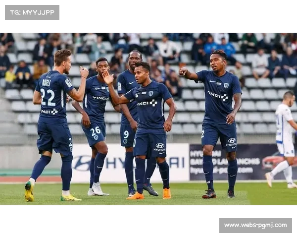 巴黎FC主帅吉利完成执教百场，率队从法乙升至法甲并保级